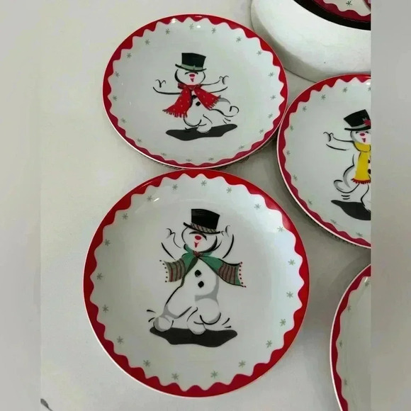 Boston Warehouse Singing In The Snow 4 Plate Set 2002 - Picture 2 of 5